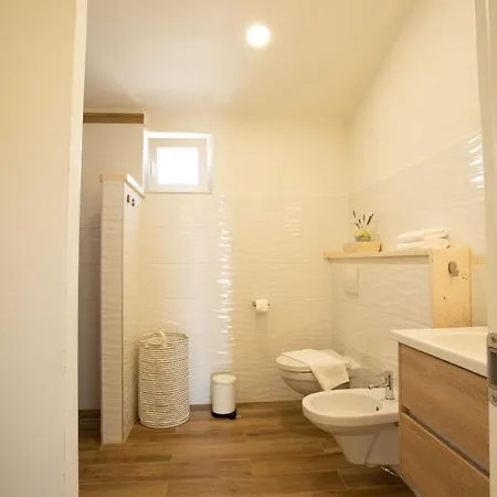 Сasa de vacaciones House Buky